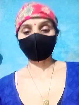 Snapshot of Sumann99 chatting on February 25, 4:53 pm Sumann99 online show from February 25, 4:53 pm