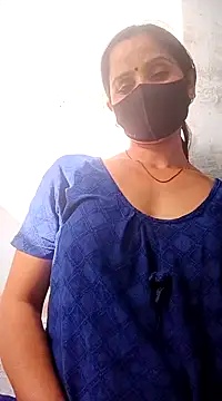 Snapshot of Sumann99 chatting on March 4, 10:24 am Sumann99 online show from March 4, 10:24 am