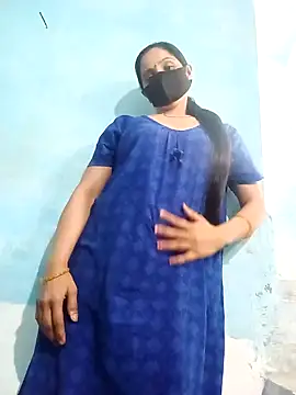 Snapshot of Sumann99 chatting on March 7, 10:13 am Sumann99 online show from March 7, 10:13 am