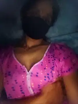 Snapshot of Sumann99 chatting on March 7, 4:55 pm Sumann99 online show from March 7, 4:55 pm