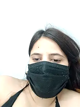 Snapshot of EZ_shuvani chatting on March 19, 3:29 pm EZ shuvani online show from March 19, 3:29 pm