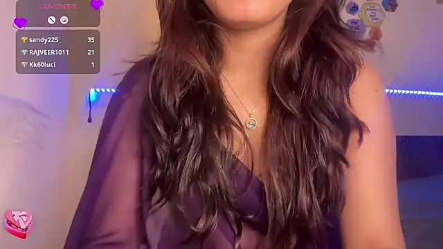 Snapshot of EZ_shuvani chatting on September 21, 12:29 pm EZ shuvani online show from September 21, 12:29 pm