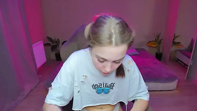 YourMegan online show from February 28, 1:47 am