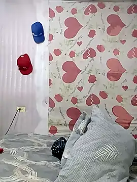 Snapshot of BonniAdams chatting on October 13, 10:26 am BonniAdams online show from October 13, 10:26 am