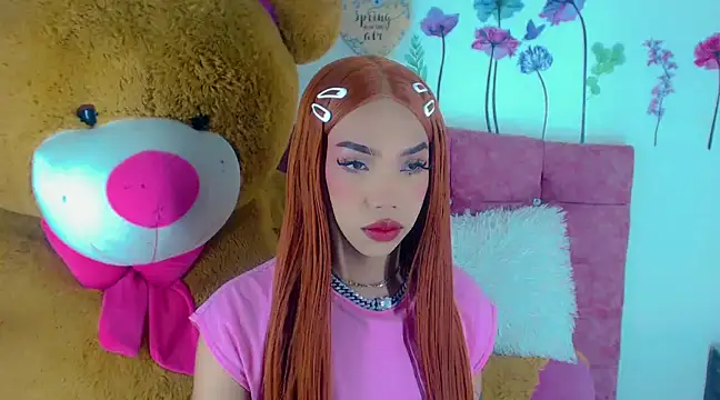 Khloe Leal online show from February 3, 9:07 pm