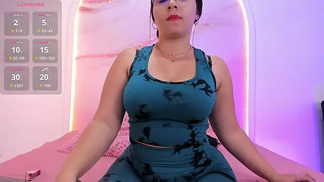 Sofii Lopezz online show from October 22, 11:10 am