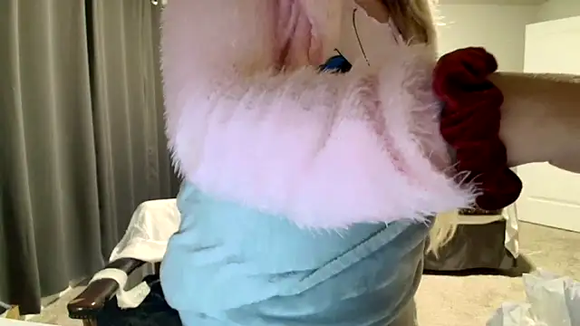 kaliii jones online show from November 27, 3:52 am