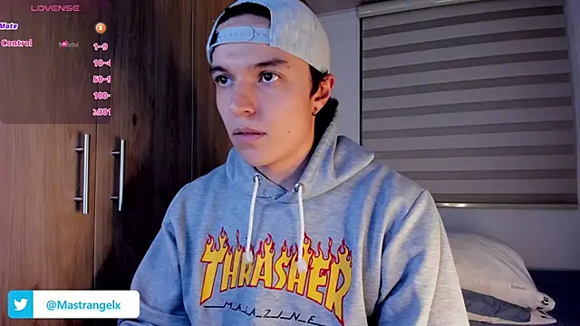 Mastrangelo xxx online show from March 2, 2:25 am