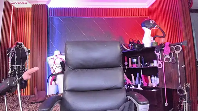 XiaQueen online show from February 27, 11:32 am