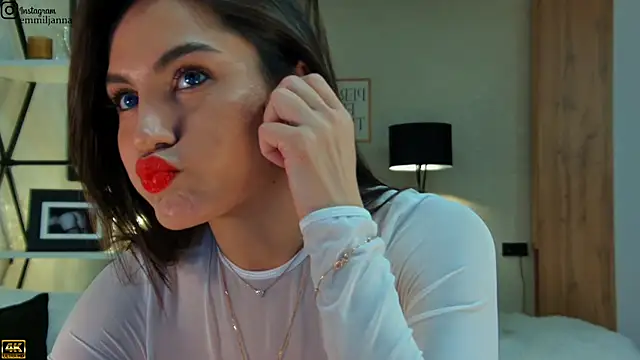 emiljanna online show from February 21, 4:40 am