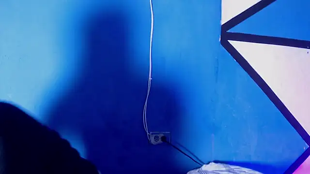 Alissemasiel online show from October 5, 9:45 pm