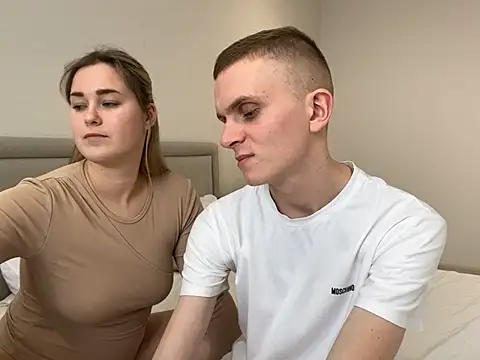 alisanikita online show from February 11, 8:05 am