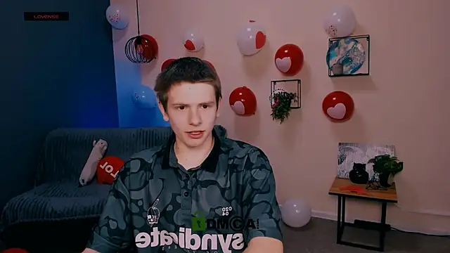 jimmie hot online show from February 19, 7:48 pm