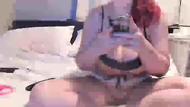 Snapshot of BigTitsTillyX chatting on March 22, 9:31 pm BigTitsTillyX online show from March 22, 9:31 pm