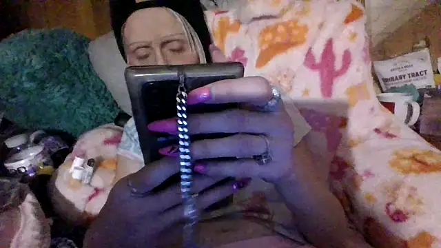 beautifulme23 online show from February 18, 4:58 am