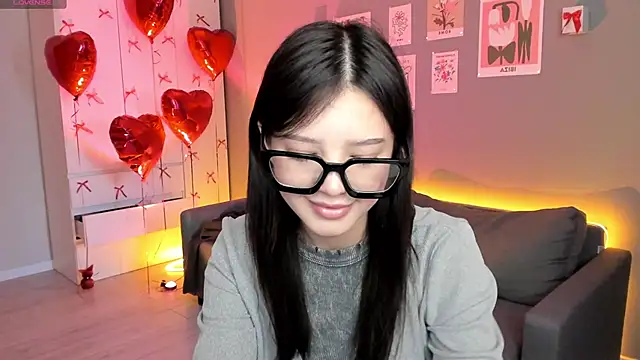 Snapshot of RikoAsada chatting on February 19, 7:06 am RikoAsada online show from February 19, 7:06 am