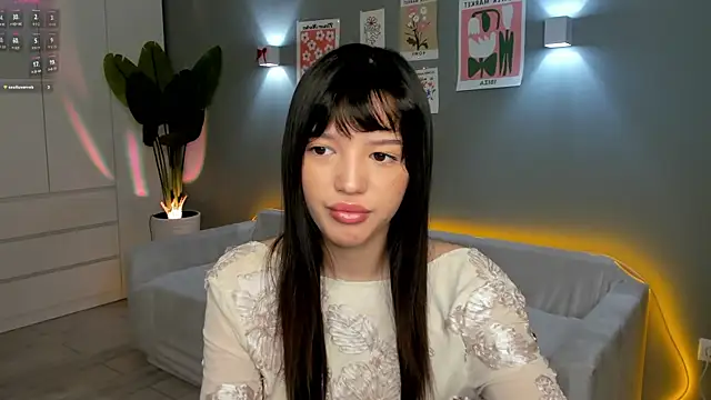 Snapshot of RikoAsada chatting on October 11, 7:18 am RikoAsada online show from October 11, 7:18 am
