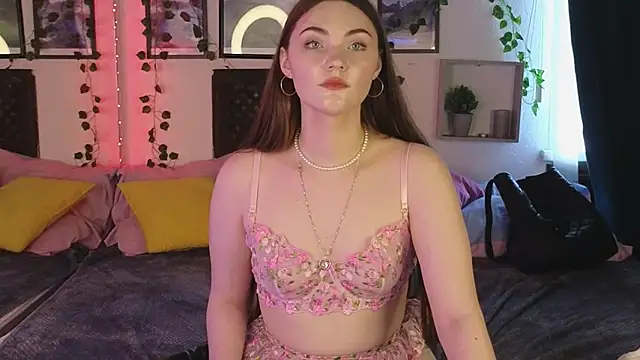 Kira Jin online show from March 21, 9:45 am