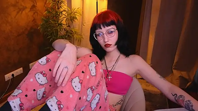 Snapshot of lissaros chatting on February 14, 11:42 am lissaros online show from February 14, 11:42 am