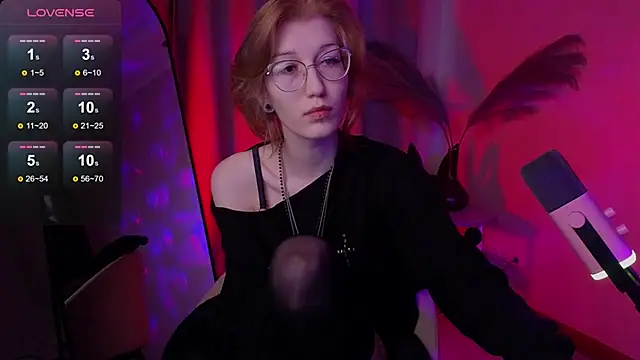 Snapshot of lissaros chatting on September 29, 5:34 am lissaros online show from September 29, 5:34 am