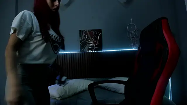 Alektra bryce online show from February 17, 7:42 pm