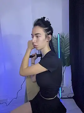 Celine Roxelle online show from October 23, 5:18 am