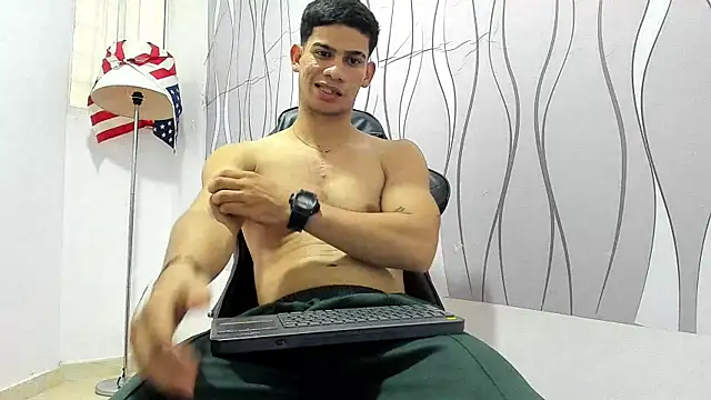 Snapshot of ANDRES_STUD chatting on February 10, 10:19 pm ANDRES STUD online show from February 10, 10:19 pm