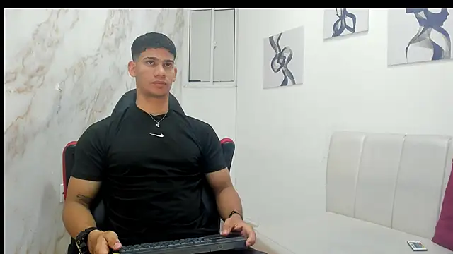 Snapshot of ANDRES_STUD chatting on October 11, 4:22 am ANDRES STUD online show from October 11, 4:22 am