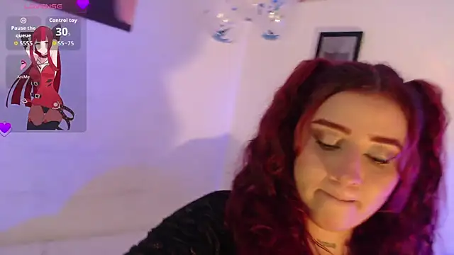 Snapshot of alaia_sweetxxx chatting on September 27, 1:21 am alaia sweetxxx online show from September 27, 1:21 am