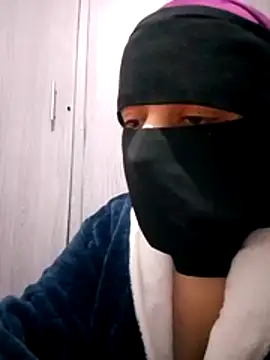 Snapshot of kabina chatting on November 27, 8:55 pm kabina online show from November 27, 8:55 pm