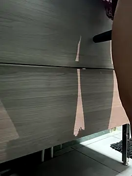 Snapshot of Loveblackzilla chatting on November 30, 10:58 pm Loveblackzilla online show from November 30, 10:58 pm