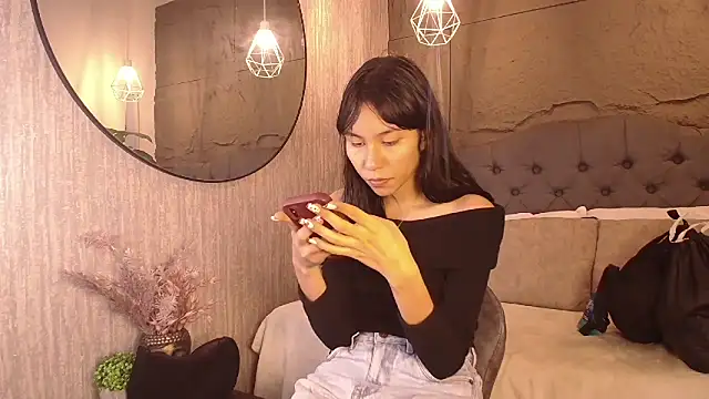 Miaa Lee7 online show from February 2, 9:24 pm