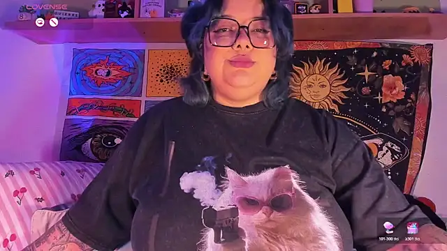 Banana squirt online show from February 5, 9:30 pm