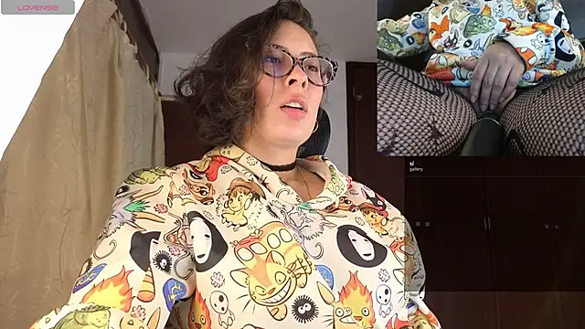 sophia dumont online show from November 29, 1:08 am