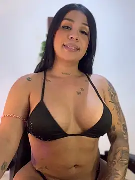 Snapshot of tinalove7 chatting on October 2, 12:28 am tinalove7 online show from October 2, 12:28 am