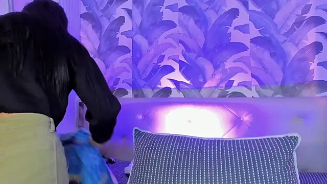 Sami Evanns online show from February 3, 3:15 am