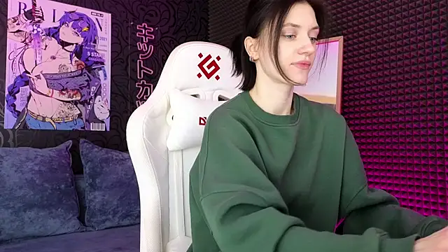 Snapshot of roxy_riot_ chatting on March 2, 1:26 am roxy riot online show from March 2, 1:26 am