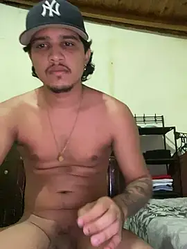 Snapshot of daniel6916 chatting on February 26, 4:14 am daniel6916 online show from February 26, 4:14 am