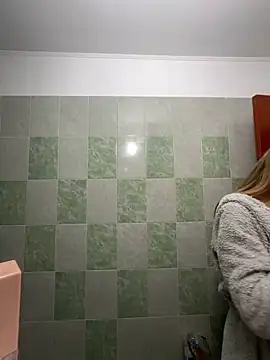 Snapshot of BonyBon29 chatting on February 27, 4:41 am BonyBon29 online show from February 27, 4:41 am