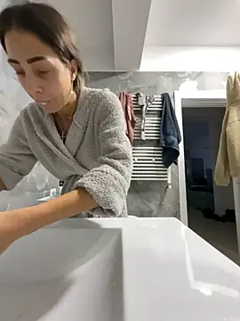 Snapshot of BonyBon29 chatting on November 14, 5:06 am BonyBon29 online show from November 14, 5:06 am