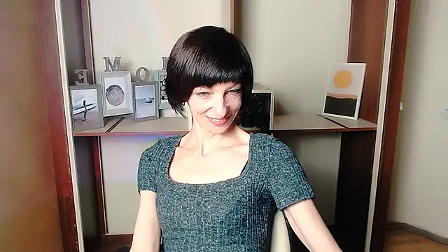  AngeliaFlow  online show from September 22, 6:48 am