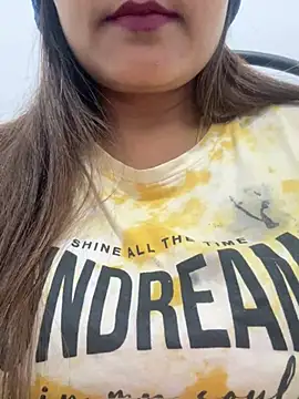 Deepcha1991 online show from March 22, 7:42 pm