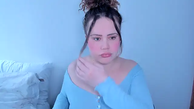 Snapshot of _leana_ chatting on March 17, 3:07 pm  leana  online show from March 17, 3:07 pm