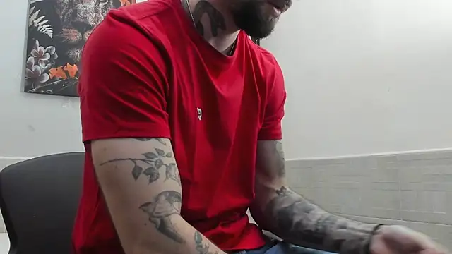 Luke davis01 online show from February 17, 12:59 pm