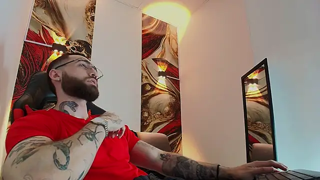 Luke davis01 online show from November 24, 1:11 pm