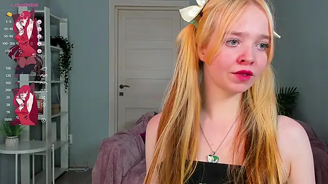 Snapshot of Bellla_Murrr chatting on February 9, 1:11 am Bellla Murrr online show from February 9, 1:11 am