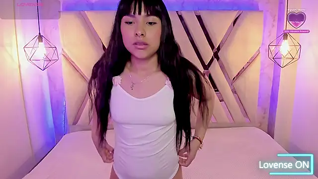 Snapshot of Vera_Best_ chatting on February 24, 3:20 pm Vera Best online show from February 24, 3:20 pm