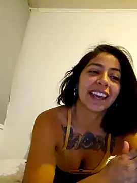 Snapshot of MaiPandora chatting on February 17, 4:53 am MaiPandora online show from February 17, 4:53 am