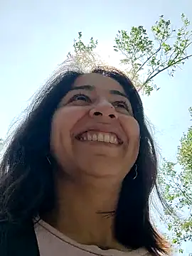 Snapshot of MaiPandora chatting on October 9, 6:39 pm MaiPandora online show from October 9, 6:39 pm