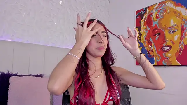 Mirandaa Rogers online show from November 21, 7:12 pm